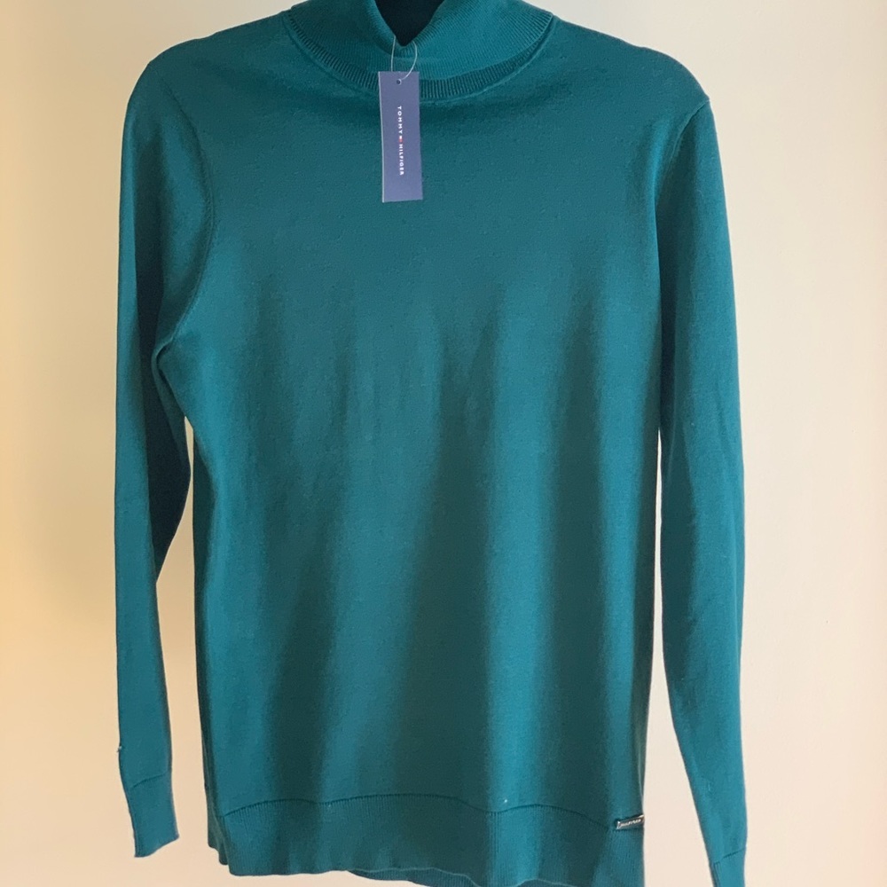 *NEW*  Emerald Green Tommy Hilfiger Sweater